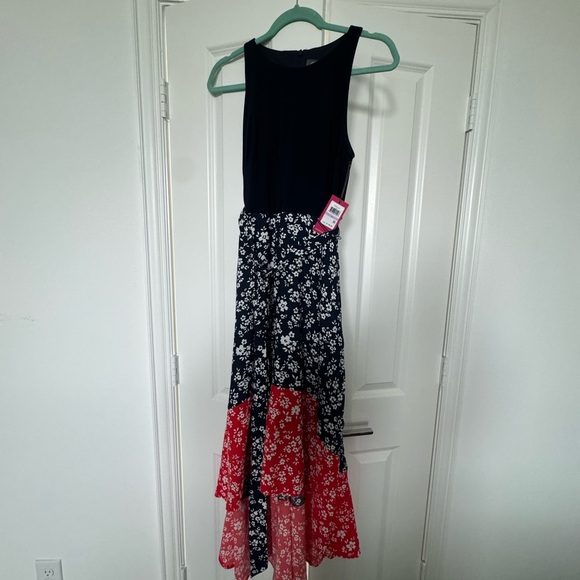 Vince Camuto NWT High Low Hem Navy Red-Orange & White Size 6 - Picture 2 of 4